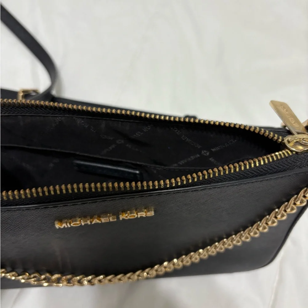 Michael Kors Black Crossbody Bag with Gold Chain - Picture 2 of 3